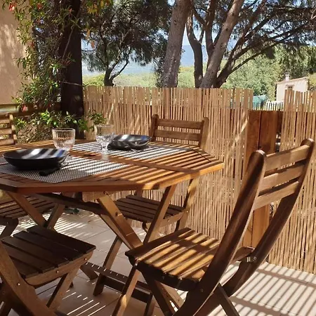 Mini 72, Résidence Avec Piscine. Сasa de vacaciones