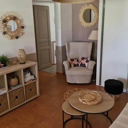 Mini 72, Résidence Avec Piscine. * Serra-di-Ferro (Corsica)