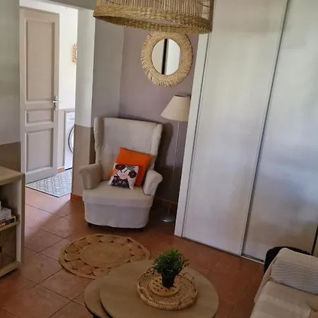 Mini 72, Résidence Avec Piscine.