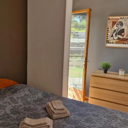 Semesterbostad Mini 72, Avec Piscine.