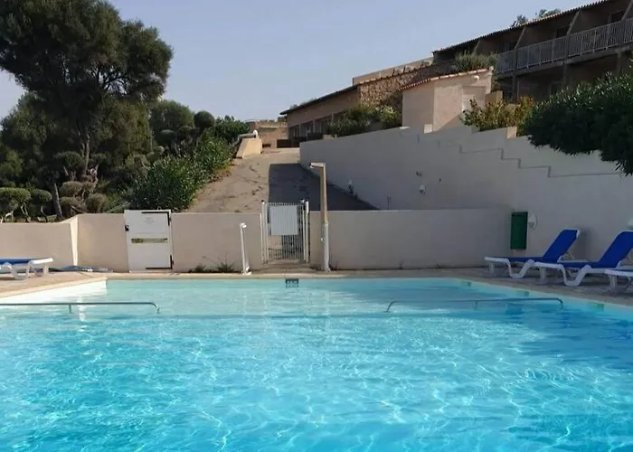 Mini 72, Avec Piscine.