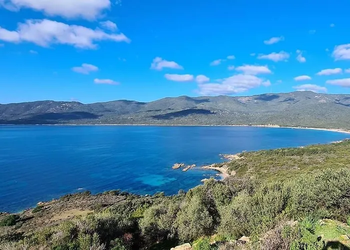 Mini 72, Avec Piscine. Vakantiehuis Serra-di-Ferro (Corsica)