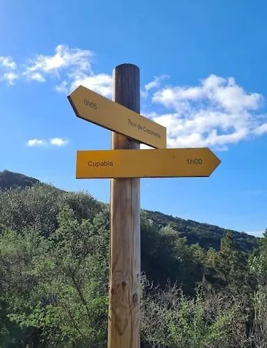 Casa de Férias Mini 72, Avec Piscine.