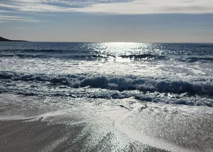 Mini 72, Avec Piscine. Casa de Férias *