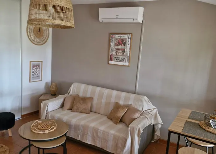 Casa de Férias Mini 72, Avec Piscine. Serra-di-Ferro (Corsica)