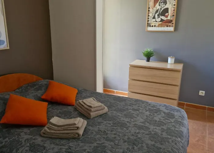 Mini 72, Avec Piscine. Serra-di-Ferro (Corsica)